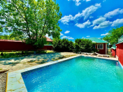 İcarəyə verilir 6 otaqlı 150 m2 yeni tikili Qəbələ