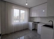 Satılır 3 otaqlı 70 m2 köhnə tikili İnşaatçılar m.
