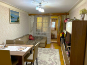 Satılır 3 otaqlı 57 m2 köhnə tikili Yasamal r.