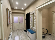 Satılır 3 otaqlı 115 m2 yeni tikili 28 May m.