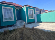 Satılır 3 otaqlı 100 m2 həyət evi Binə
