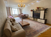 Satılır 4 otaqlı 190 m2 yeni tikili Elmlər Akademiyası m.