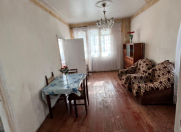 İcarəyə verilir 2 otaqlı 50 m2 köhnə tikili 3 mkr