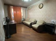 Satılır 2 otaqlı 55 m2 köhnə tikili Qara Qarayev m.