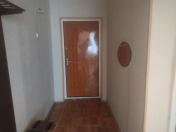 İcarəyə verilir 1 otaqlı 40 m2 köhnə tikili Elmlər Akademiyası m.