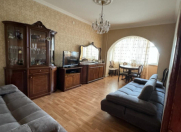 Satılır 2 otaqlı 60 m2 köhnə tikili 8 mkr