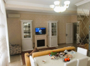 Satılır 2 otaqlı 100 m2 yeni tikili İnşaatçılar m.