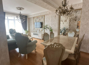 Satılır 2 otaqlı 80 m2 yeni tikili 20 yanvar m.