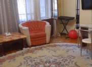 İcarəyə verilir 2 otaqlı 50 m2 köhnə tikili İçəri Şəhər m.