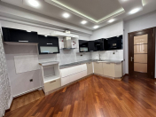 Satılır 3 otaqlı 116 m2 yeni tikili 2 mkr