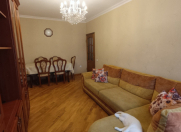 Satılır 3 otaqlı 55 m2 köhnə tikili Xalqlar Dostluğu m.
