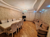 Satılır 4 otaqlı 135 m2 yeni tikili İnşaatçılar m.