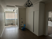 Satılır 6 otaqlı 326 m2 villa Badamdar