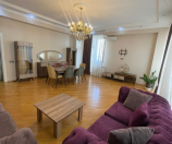 Satılır 3 otaqlı 130 m2 yeni tikili Azadlıq prospekti m.