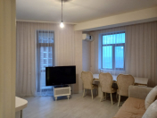 Satılır 3 otaqlı 80 m2 yeni tikili Koroğlu m.