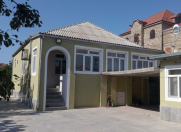 İcarəyə verilir 4 otaqlı 140 m2 həyət evi Buzovna