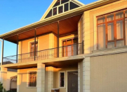 Satılır 6 otaqlı 270 m2 həyət evi Binə