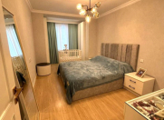 Satılır 2 otaqlı 60 m2 köhnə tikili Memar Əcəmi m.