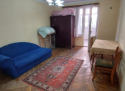 İcarəyə verilir 1 otaqlı 35 m2 köhnə tikili Elmlər Akademiyası m.