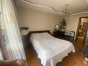 Satılır 4 otaqlı 140 m2 köhnə tikili Nəriman Nərimanov m.