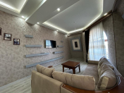 İcarəyə verilir 3 otaqlı 125 m2 yeni tikili Ağ şəhər