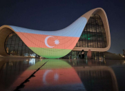 Satılır 2 otaqlı 40 m2 köhnə tikili Heydər Əliyev Mərkəzi