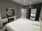 Satılır 4 otaqlı 100 m2 köhnə tikili Əhmədli m.