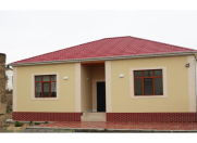 Satılır 3 otaqlı 130 m2 həyət evi Novxanı