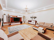 İcarəyə verilir 4 otaqlı 220 m2 yeni tikili Qara Qarayev m.