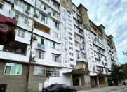 Satılır 2 otaqlı 65 m2 köhnə tikili 8 km