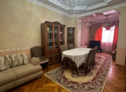 İcarəyə verilir 3 otaqlı 100 m2 köhnə tikili Ağ şəhər