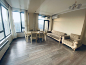 İcarəyə verilir 5 otaqlı 160 m2 yeni tikili 8 Noyabr m.