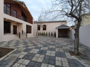 Satılır 5 otaqlı 180 m2 həyət evi Suraxanı r.