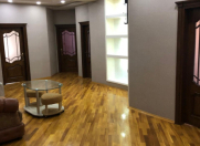 İcarəyə verilir 4 otaqlı 170 m2 yeni tikili 28 May m.