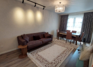 Satılır 4 otaqlı 100 m2 köhnə tikili 8 Noyabr m.