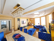 Satılır 3 otaqlı 168 m2 yeni tikili 28 May m.