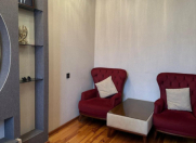 Satılır 4 otaqlı 110 m2 köhnə tikili Nəsimi r.