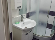 İcarəyə verilir 2 otaqlı 60 m2 köhnə tikili 8 mkr