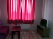 İcarəyə verilir 1 otaqlı 44 m2 yeni tikili İnşaatçılar m.