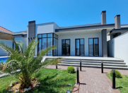 Satılır 4 otaqlı 220 m2 bağ evi Mərdəkan