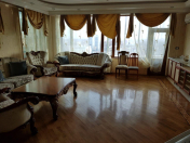 Satılır 4 otaqlı 272 m2 yeni tikili Bakı