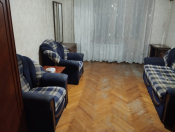 İcarəyə verilir 4 otaqlı 80 m2 köhnə tikili Nəriman Nərimanov m.