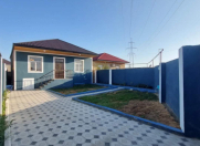 Satılır 3 otaqlı 200 m2 həyət evi Binə