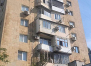 Satılır 3 otaqlı 65 m2 köhnə tikili İnşaatçılar m.