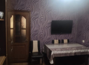 Satılır 3 otaqlı 90 m2 köhnə tikili Əhmədli m.