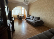 Satılır 2 otaqlı 60 m2 köhnə tikili 8 mkr