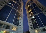 Satılır 4 otaqlı 180 m2 yeni tikili 28 May m.