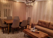 Satılır 2 otaqlı 60 m2 köhnə tikili İnşaatçılar m.