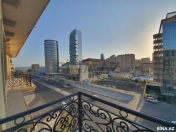 İcarəyə verilir 3 otaqlı 110 m2 yeni tikili Ağ şəhər