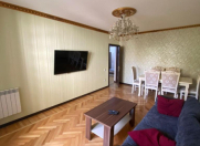 İcarəyə verilir 4 otaqlı 96 m2 köhnə tikili İçəri Şəhər m.